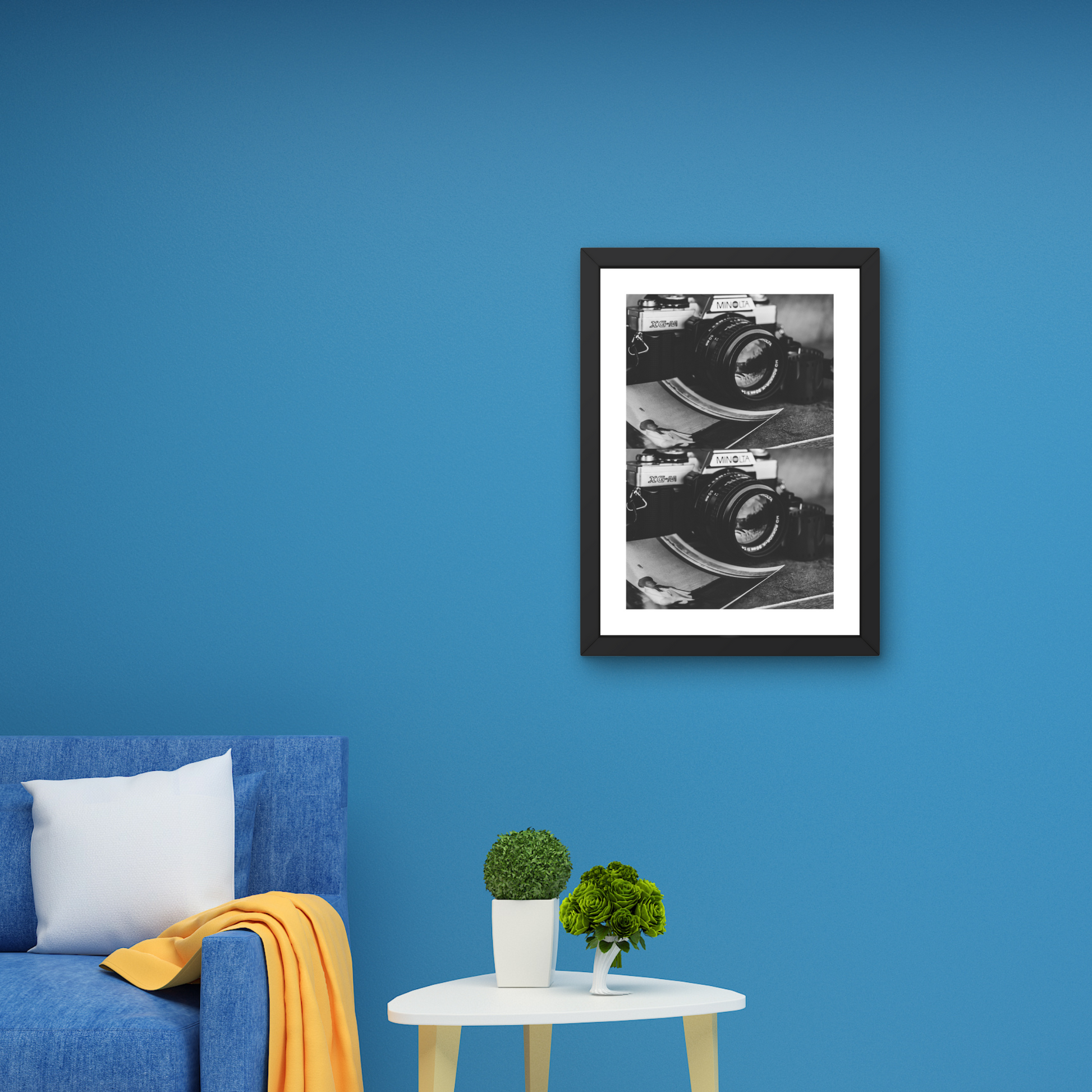 Vintage-inspired framed wall art of a classic camera, evoking nostalgic reflections.



